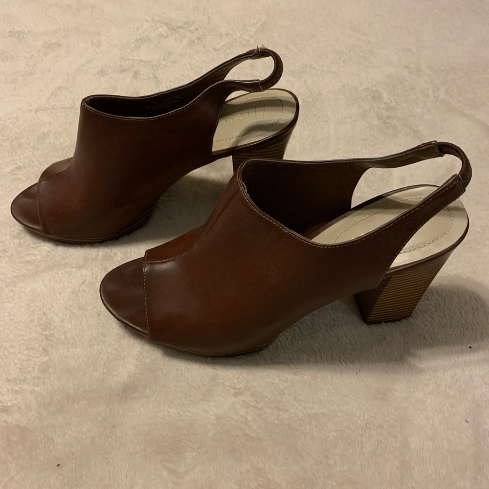 Nickels Brown Leather Slings